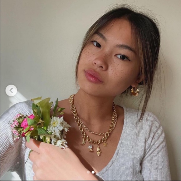 Petite Moments Vintage Inspired Charm Necklace - Picture 3 of 8